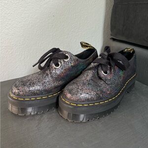 NWOT Dr Martens Holly Gunmental Crackle Platform Oxford
